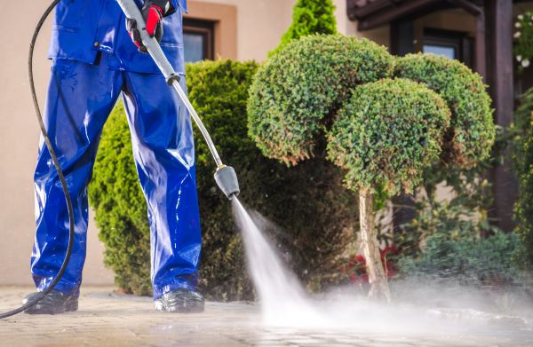 Driveway Cleaning in Fort Walton Beach