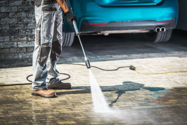 Driveway Pressure Washing in Fort Walton Beach