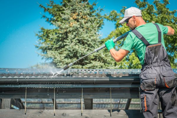 Gutter Power Washing in Fort Walton Beach