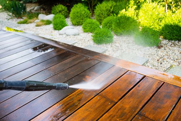 Deck Cleaning in Fort Walton Beach